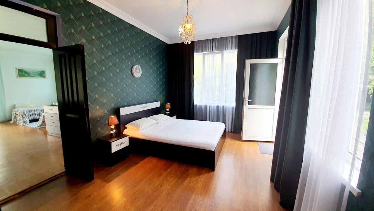 Calypso Kvariati Hotel Exteriör bild