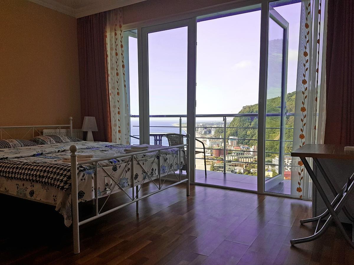 Calypso Kvariati Hotel Exteriör bild